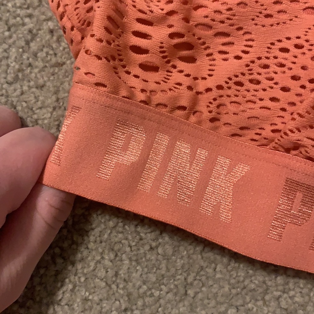 NWOT Pink Victoria Secret Peachy/Orange Sports Bra - Picture 3 of 5